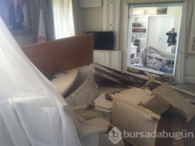 Darbe girişimi sonrası TBMM'de büyük zarar
