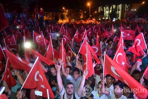 Halkın darbe girişimine tepkisi