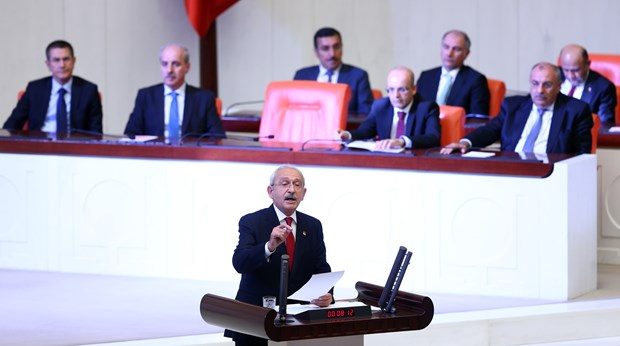 Tarihi toplantıdan kareler