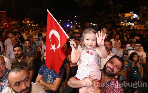 Darbe girişimine yurtta tepki devam ediyor