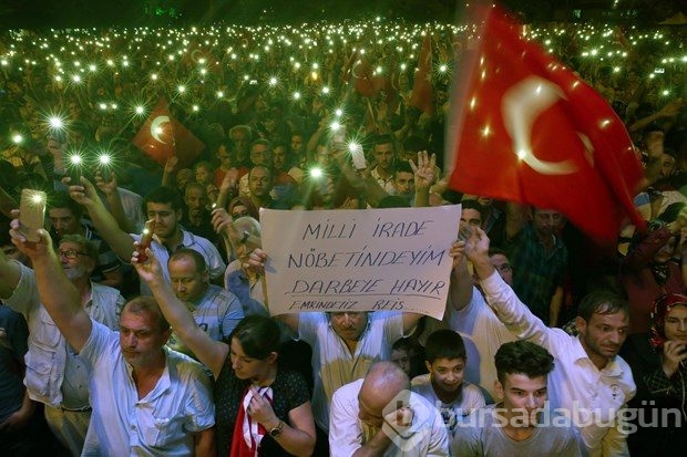 Darbe girişimine yurtta tepki devam ediyor