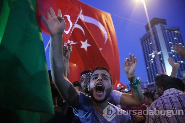 Darbe girişimine yurtta tepki devam ediyor