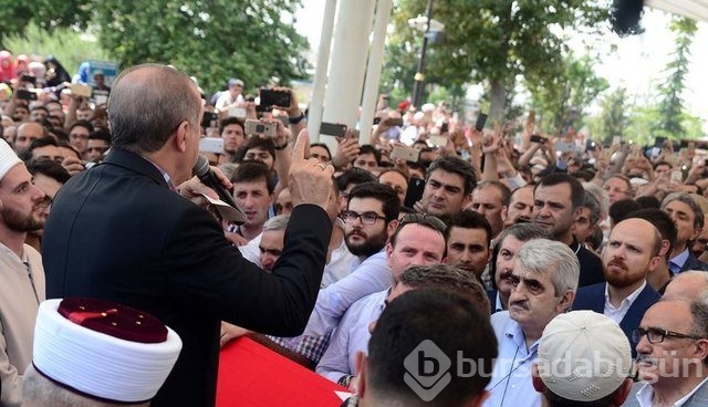 Demokrasi şehitleri böyle uğurlandı