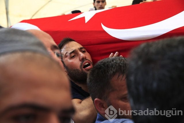 Demokrasi şehitleri böyle uğurlandı