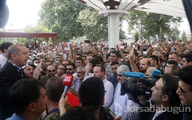 Demokrasi şehitleri böyle uğurlandı