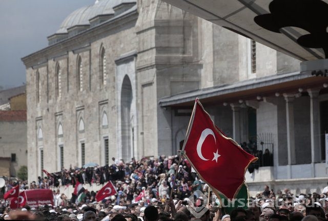 Demokrasi şehitleri böyle uğurlandı