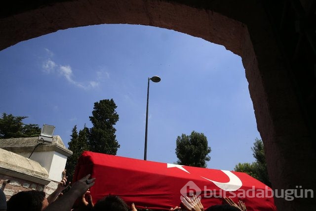 Demokrasi şehitleri böyle uğurlandı