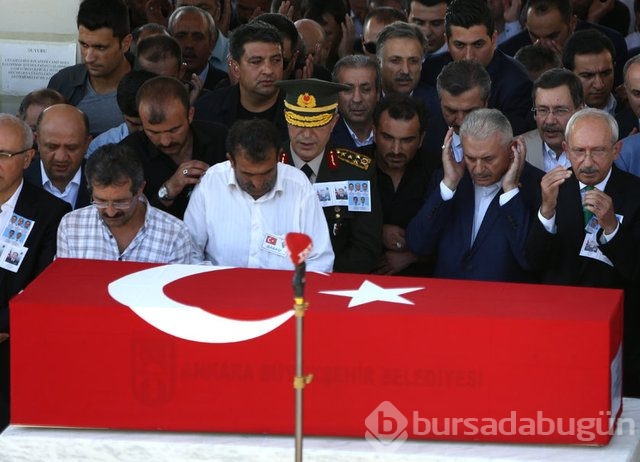Demokrasi şehitleri böyle uğurlandı