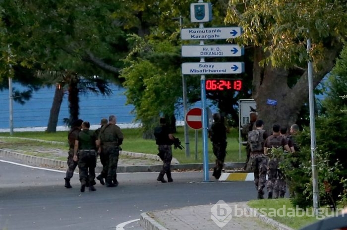 Hava Harp Okulu'na operasyon!