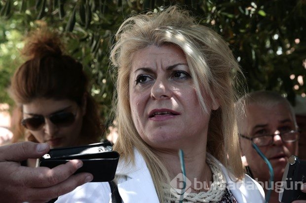 Darbeci askerler komşuda mahkeme karşısında