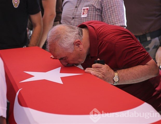 Şehit Özel Harekatçı son yolculuğuna uğurlandı