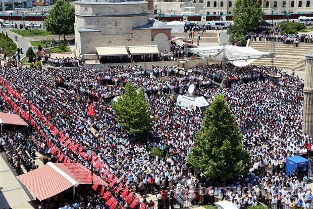 Şehit Özel Harekatçı son yolculuğuna uğurlandı