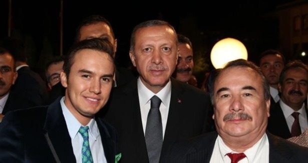 Mustafa Ceceli'ye hayranlarından eleştiri!