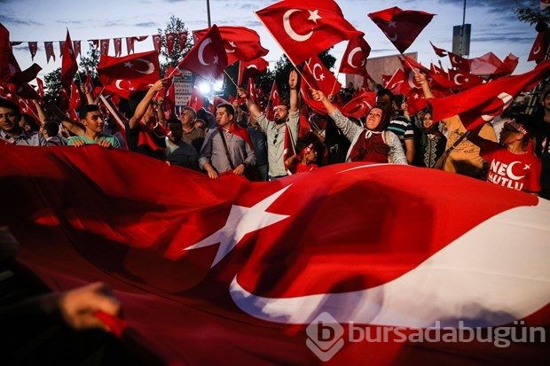 Darbeye tepki devam ediyor