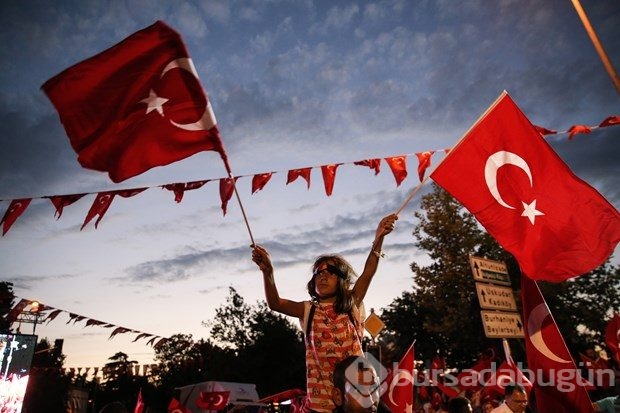 Darbeye tepki devam ediyor