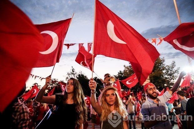 Darbeye tepki devam ediyor
