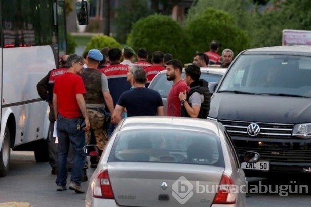 Hava Harp Okulu'nda hareketlilik sürüyor
