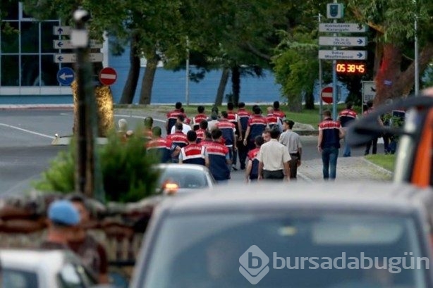 Hava Harp Okulu'nda hareketlilik sürüyor