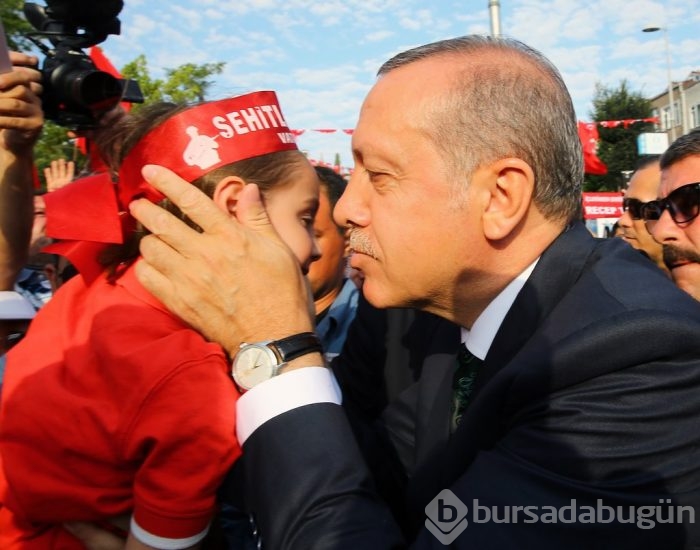 Erdoğan'a sevgi gösterisi