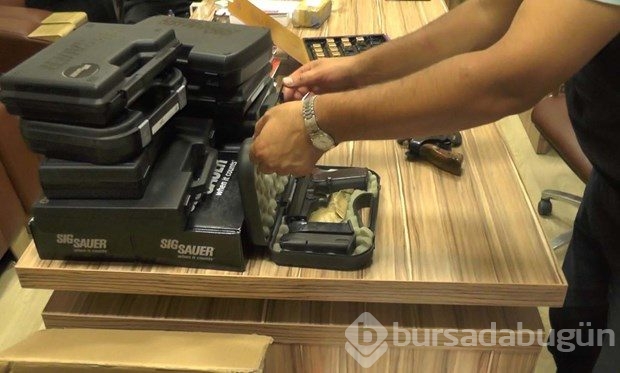 Tutuklanan savcının silah merakı