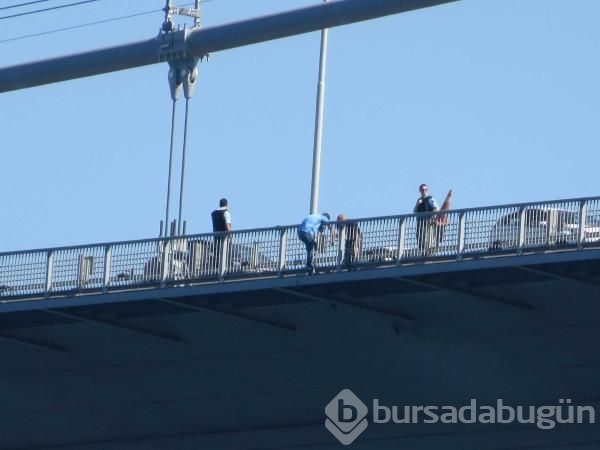 Boğaziçi Köprüsü'nde intihar girişimi.
