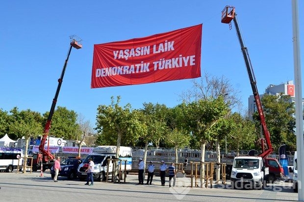 "Cumhuriyet ve Demokrasi Mitingi"