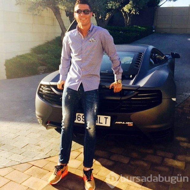 Ronaldo parasını nasıl harcıyor?