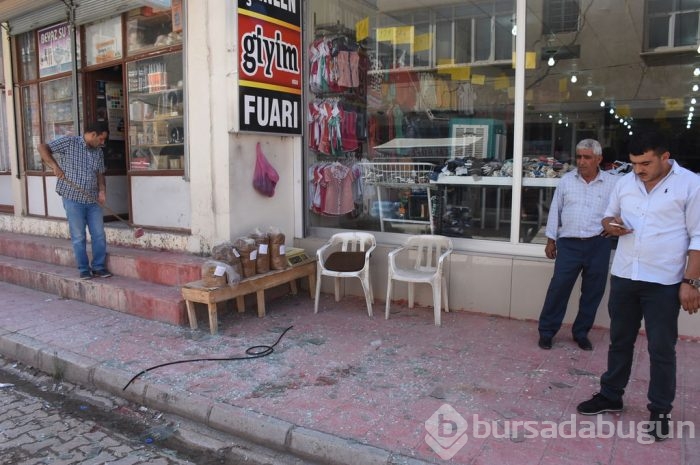Kamışlı'da bomba yüklü araç patlatıldı!