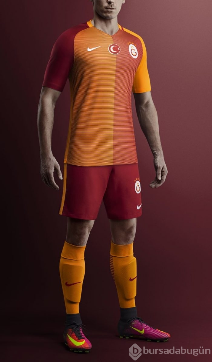 Galatasaray'ın yeni sezon formaları tanıtıldı!