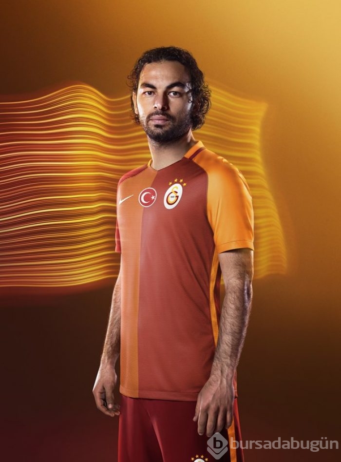 Galatasaray'ın yeni sezon formaları tanıtıldı!