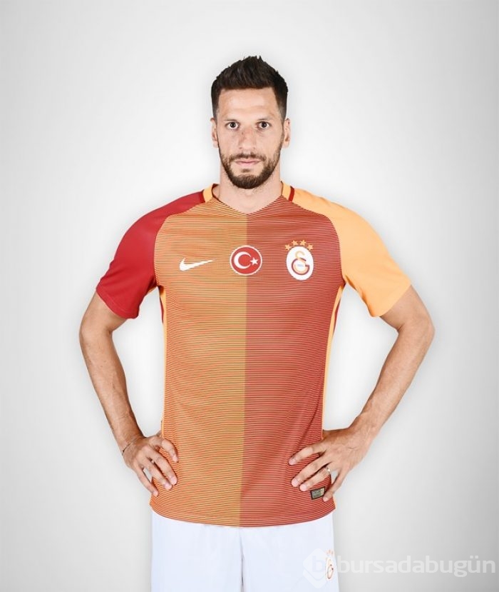 Galatasaray'ın yeni sezon formaları tanıtıldı!