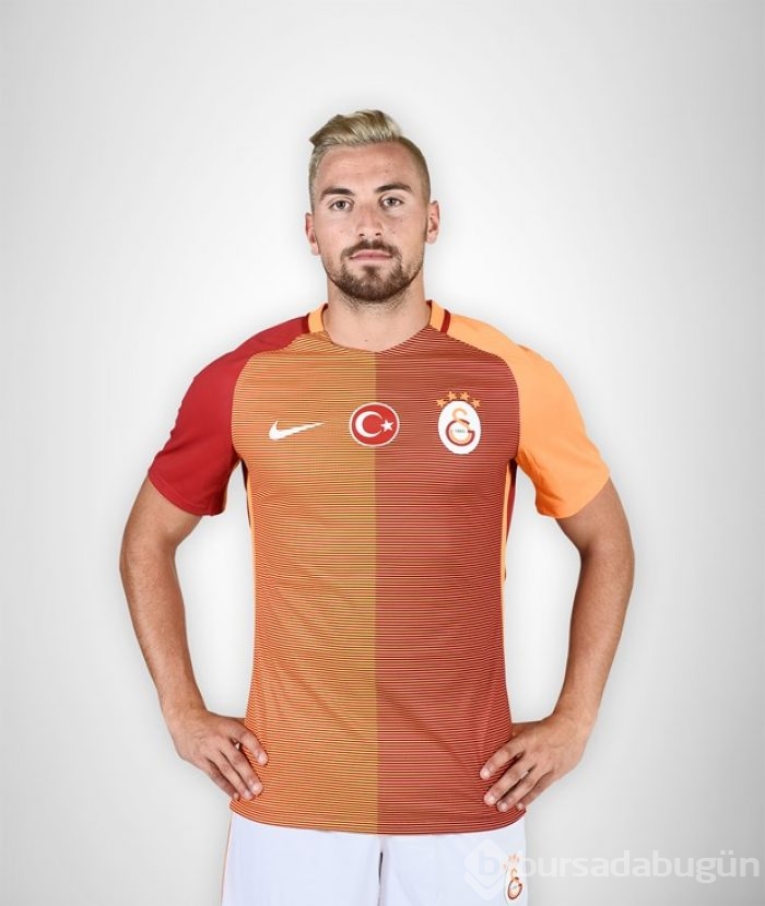 Galatasaray'ın yeni sezon formaları tanıtıldı!