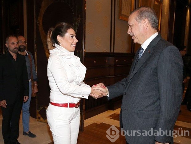 Cumhurbaşkanı ünlüleri kabul etti