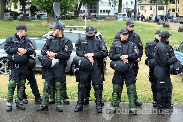 Köln'de darbe protestosu yapıldı
