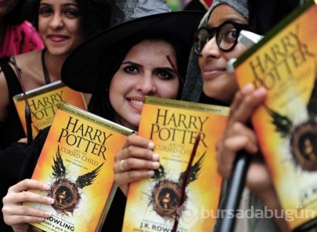 Harry Potter çılgınlığı geri döndü!
