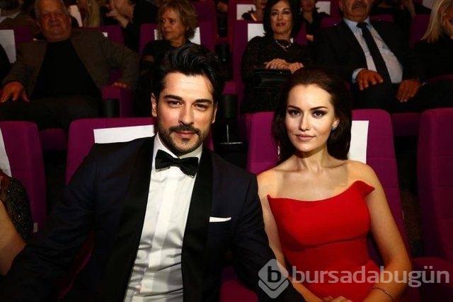 Burak Özçivit ve Fahriye Evcen tatilde!