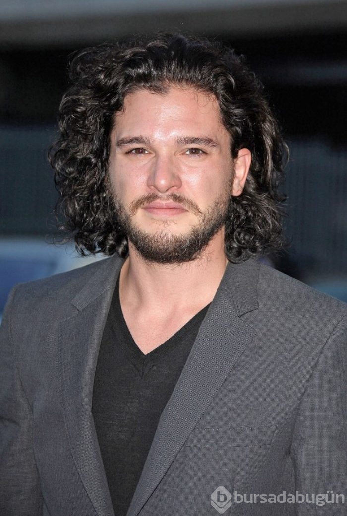Kit Harington yeni filminin setinde görüntülendi