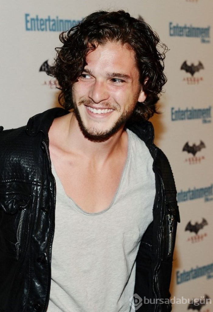 Kit Harington yeni filminin setinde görüntülendi