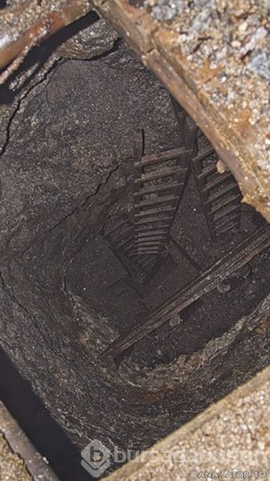 Tuvaletin altından gizli tünel çıktı