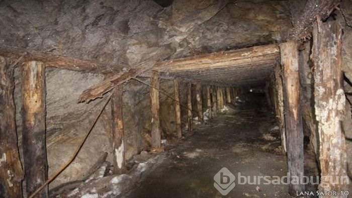 Tuvaletin altından gizli tünel çıktı