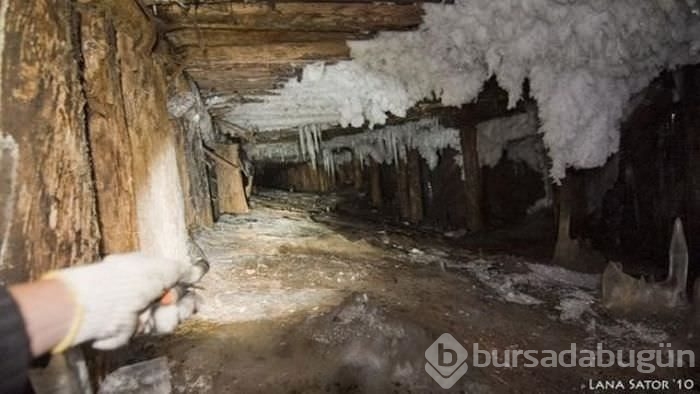 Tuvaletin altından gizli tünel çıktı
