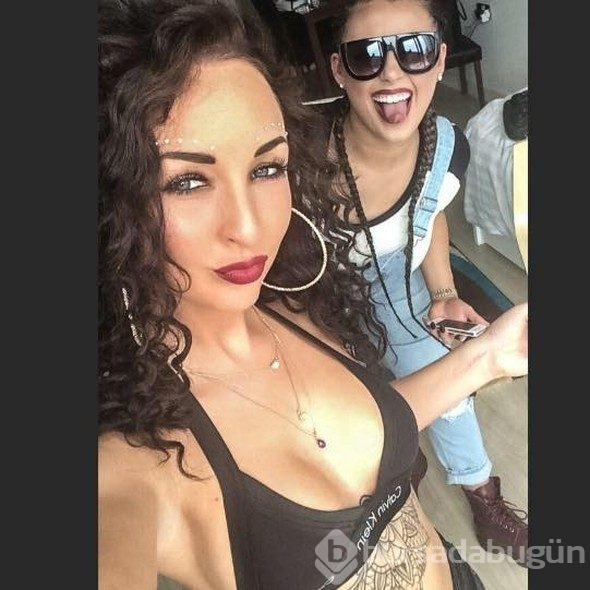 Eğlenmeye gittiği striptiz kulübünde kafasına tüp düştü!