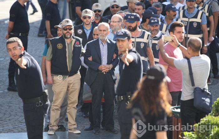 Eski Bursa Valisi Şahabettin Harput ve FETÖ'cü işadamları adliyeye sevk edildi!	