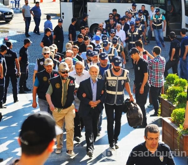 Eski Bursa Valisi Şahabettin Harput ve FETÖ'cü işadamları adliyeye sevk edildi!	