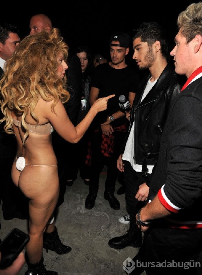 Lady Gaga yine olay oldu