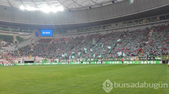Bursaspor-Medipol Başakşehir maçından kareler...