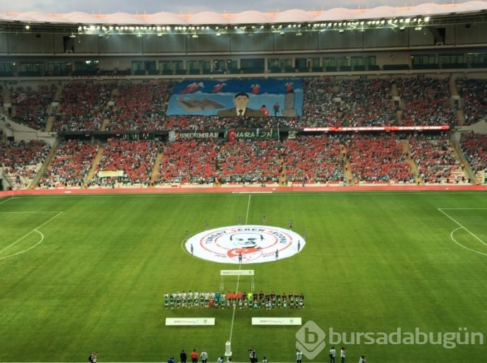 Bursaspor-Medipol Başakşehir maçından kareler...