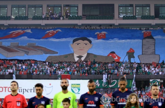 Bursaspor-Medipol Başakşehir maçından kareler...