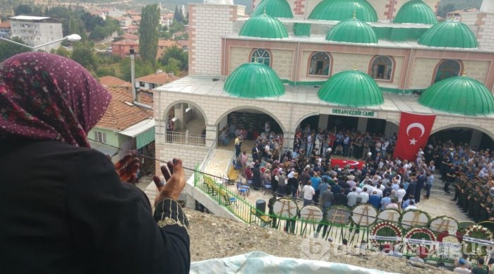 Binlerce Bursalı şehidini uğurladı
