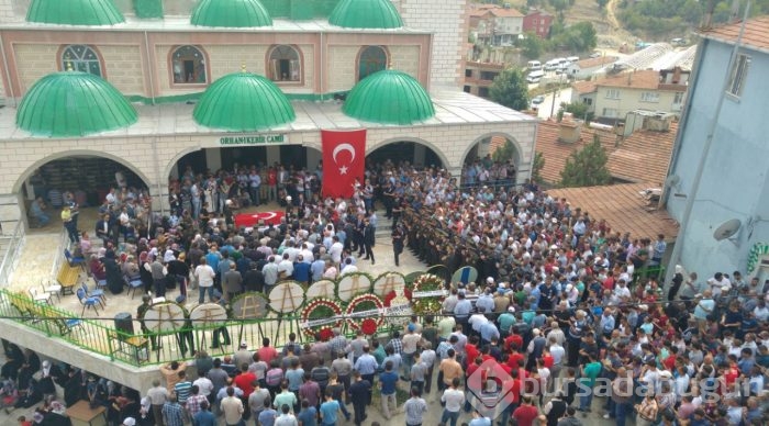 Binlerce Bursalı şehidini uğurladı